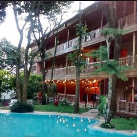 Woods N Spice - Thekkady Hotel Kumily Exterior foto